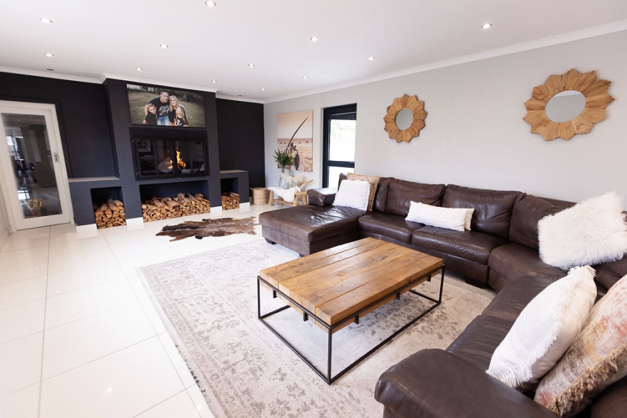 4 Bedroom Property for Sale in De Bron Western Cape